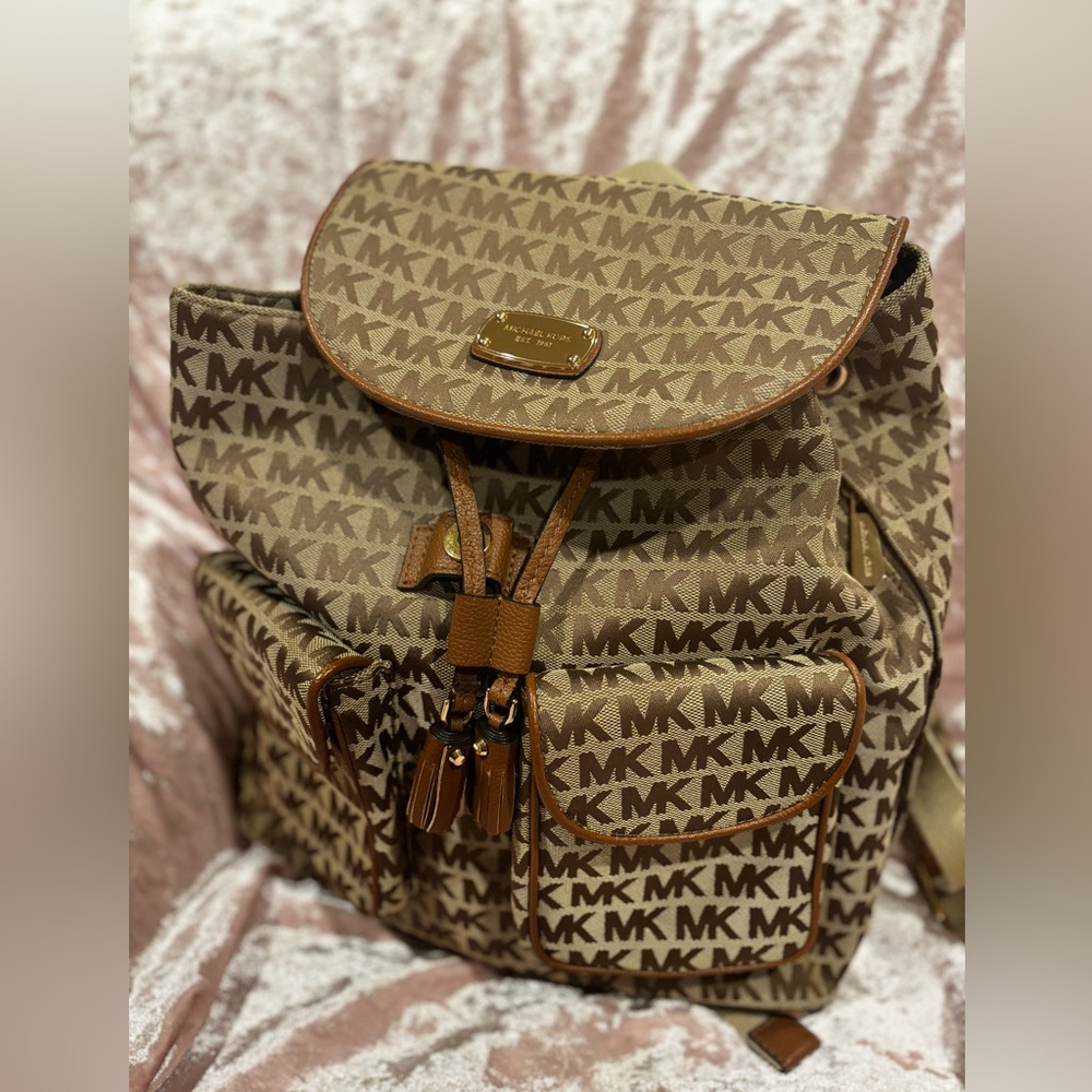 Michael Kors back pack used good condition